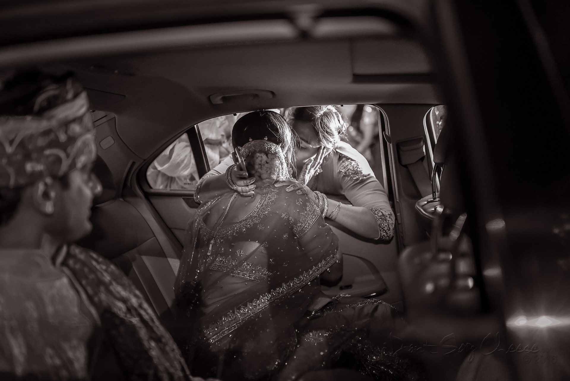 candid wedding photographer in india - Gaurav Gupta IDONTSAYCHEESE