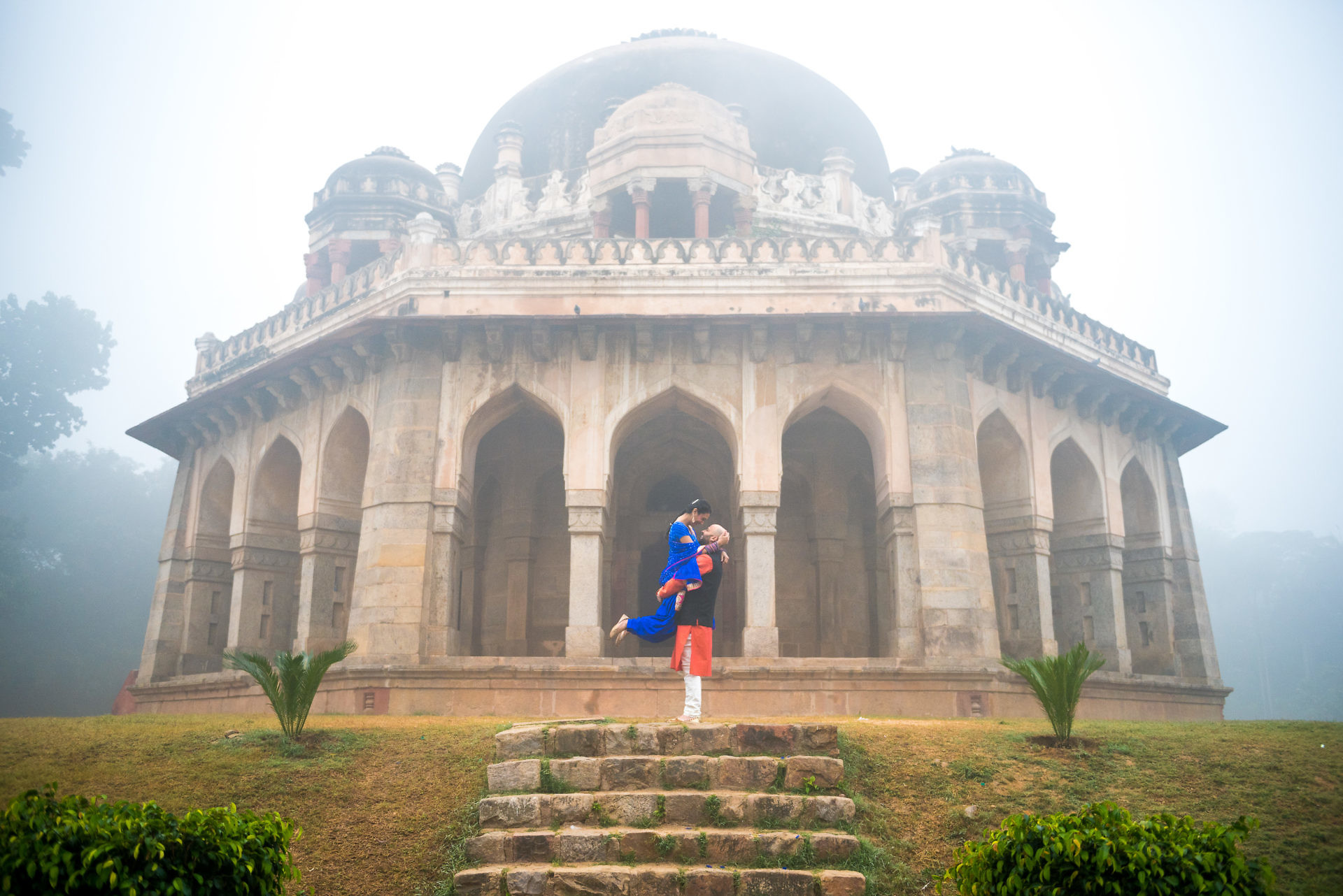 Pre wedding shoot at Humayun's Tomb