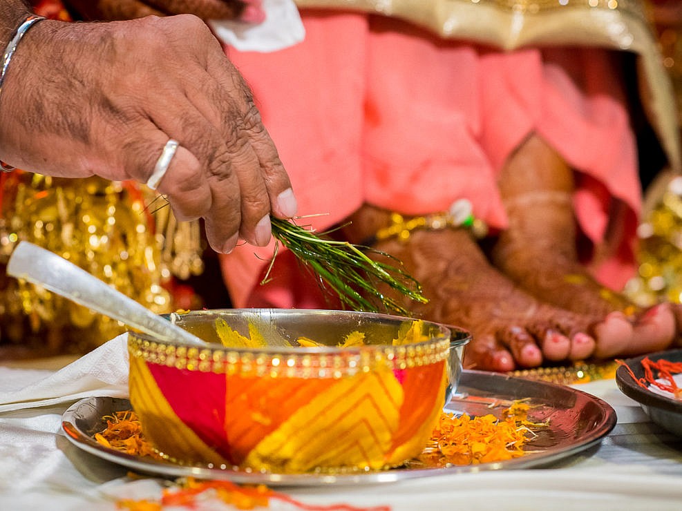 beautiful indian wedding at chhatarpur delhi