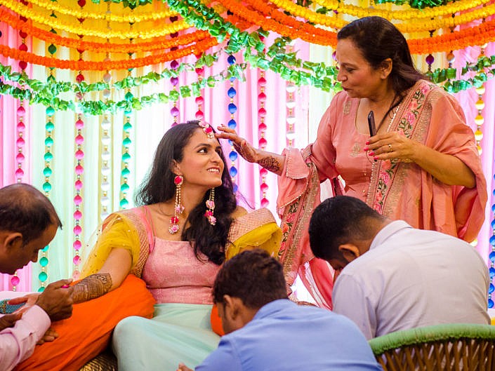 beautiful indian wedding at chhatarpur delhi