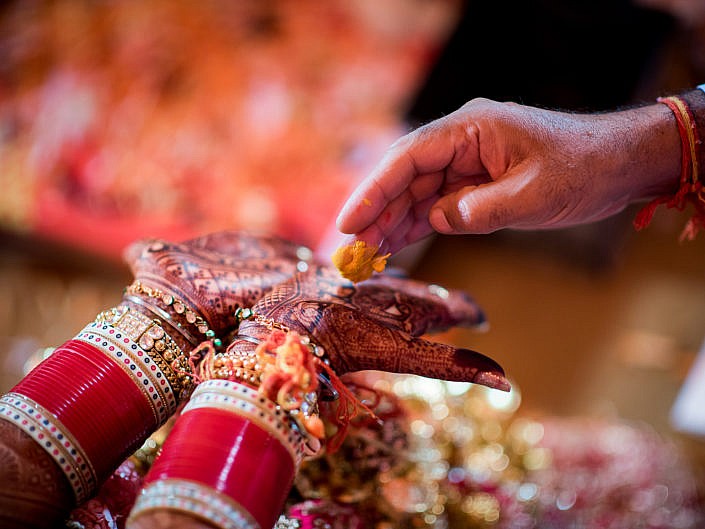 beautiful indian wedding at chhatarpur delhi