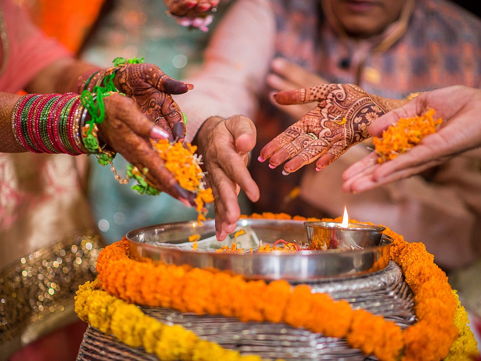 beautiful indian wedding at chhatarpur delhi
