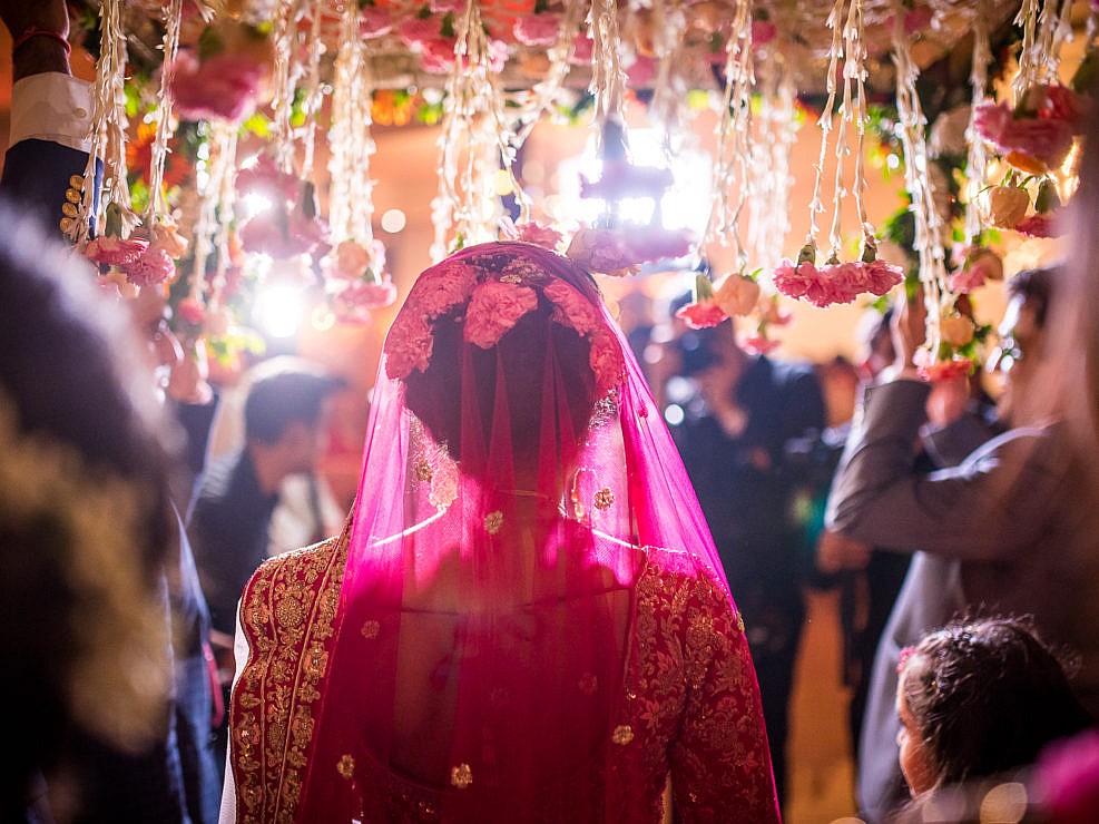 bridal entry under phoolon ki chadar